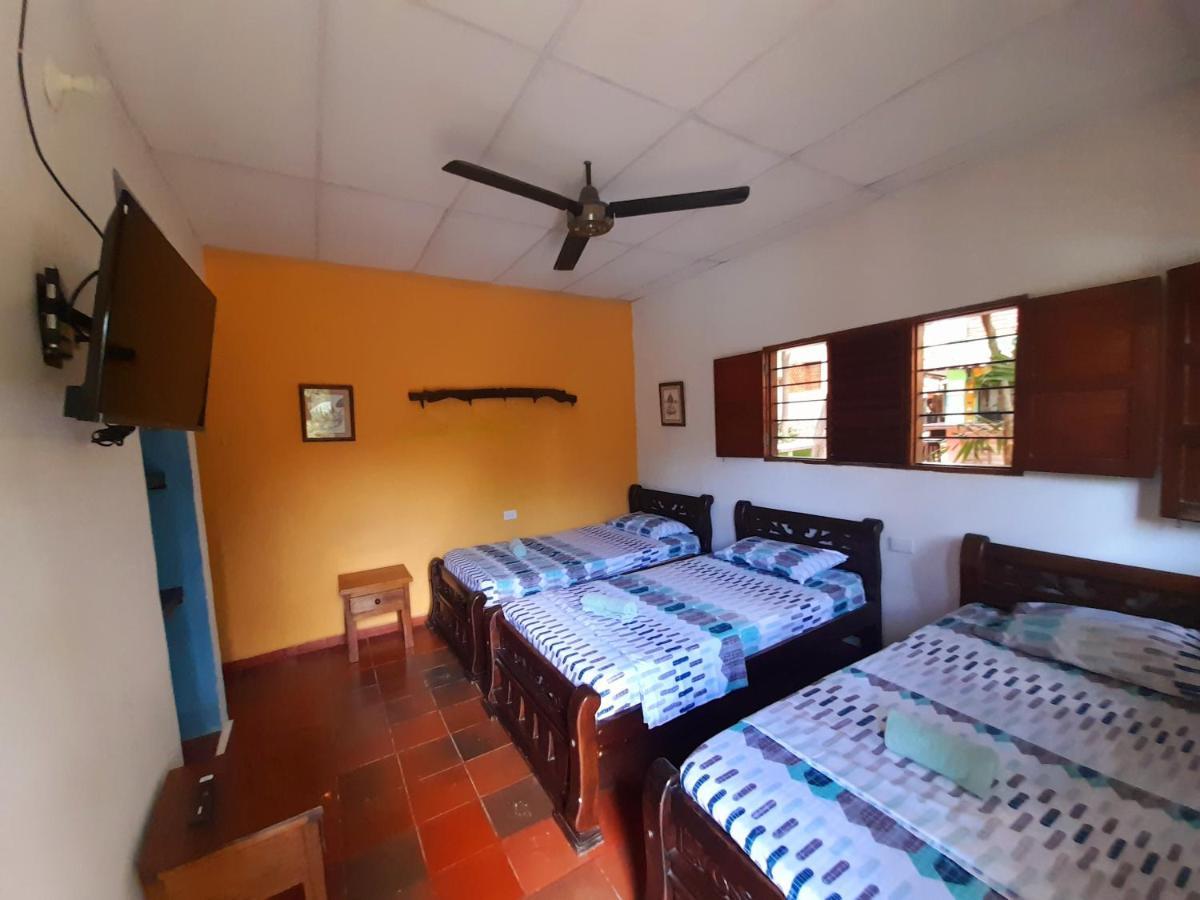 Hostal La Casa De Felipe Taganga Exterior foto